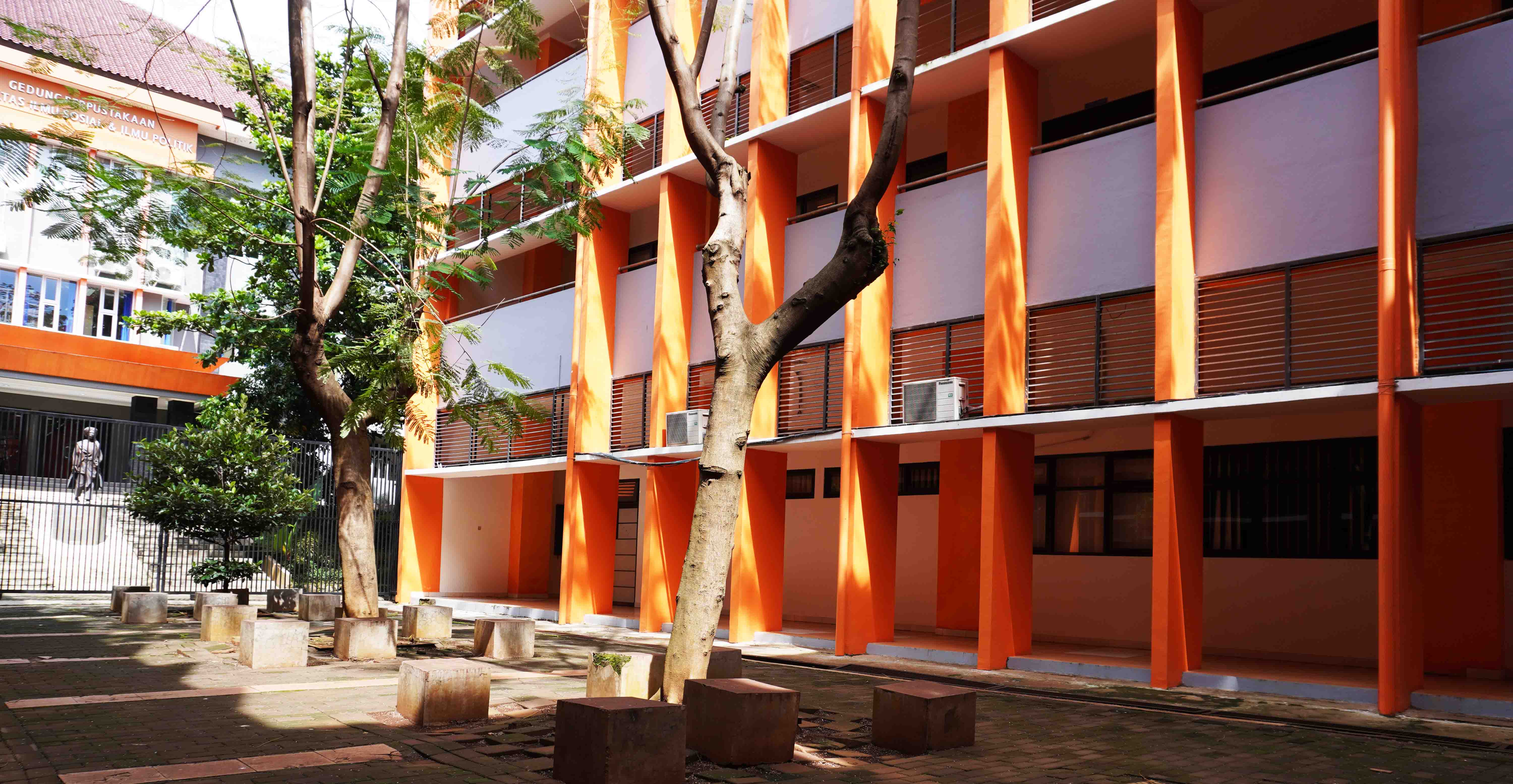 Gedung Perkuliahan